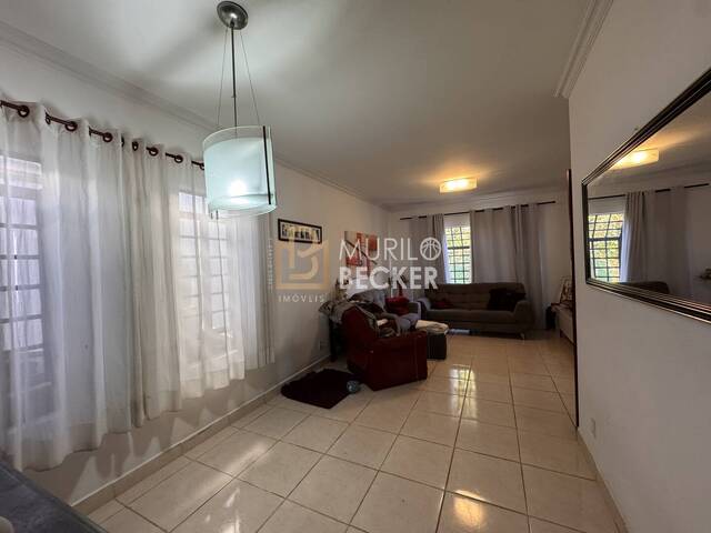 Casa para Venda em São José dos Campos - 3