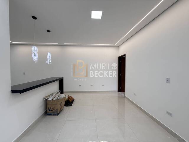 Casa para Venda em São José dos Campos - 5