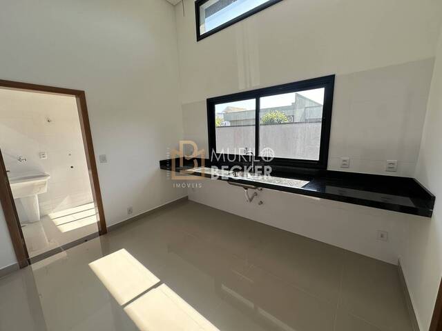 Casa em condomínio para Venda em São José dos Campos - 4