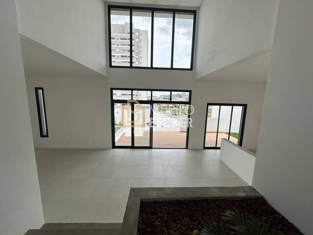 Casa em condomínio para Venda em São José dos Campos - 3