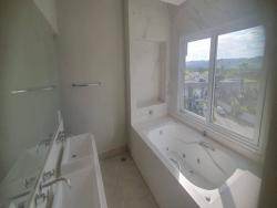 Casa em condomínio para Venda em São José dos Campos - 2