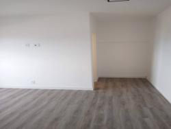 Casa para Venda em São José dos Campos - 2