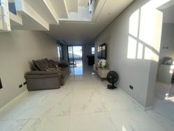 Casa para Venda em São José dos Campos - 2