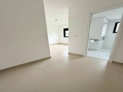 Apartamento para Venda em São José dos Campos - 2