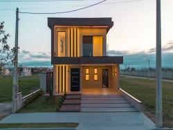 Sobrado para Venda em São José dos Campos - 3